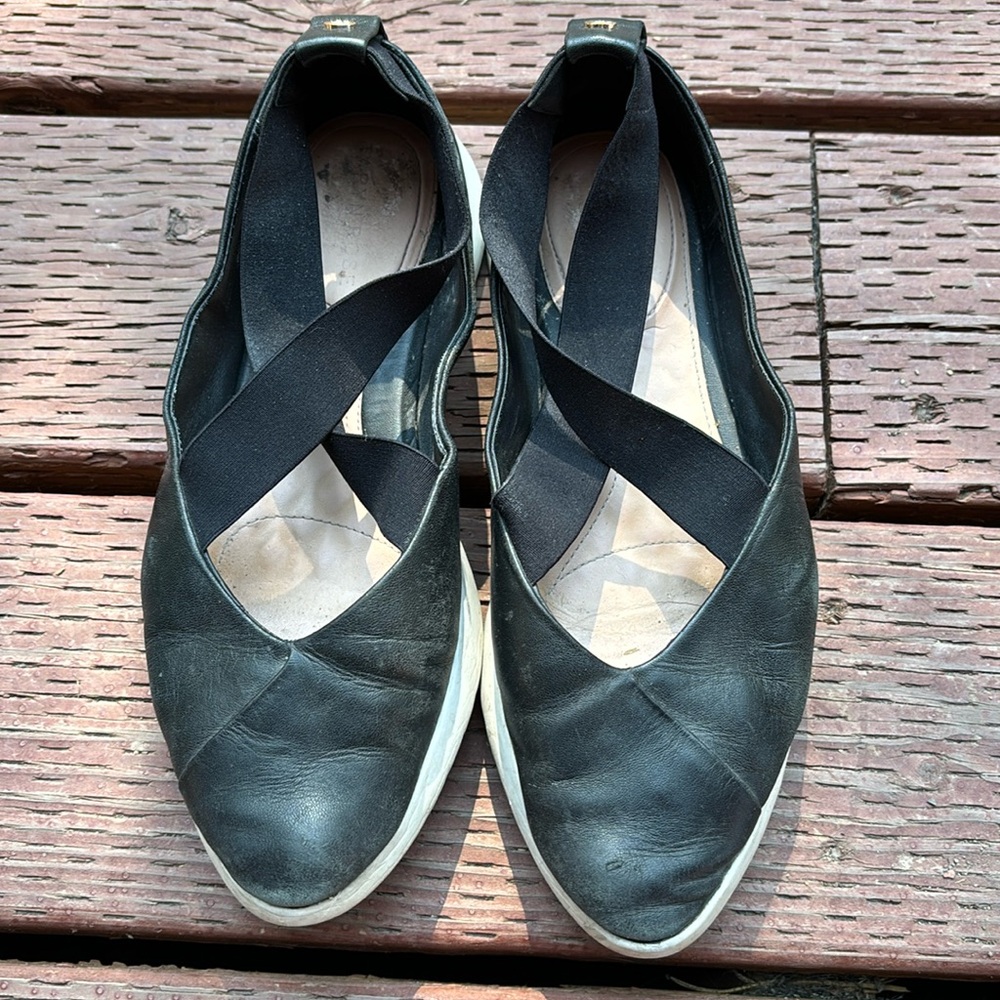 Taryn Rose Danielle Slip On Shoes - Black - 7.5 Women's